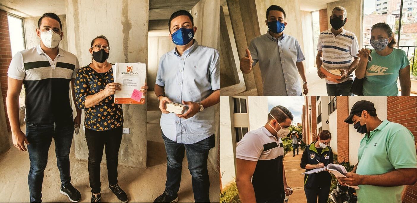 Entrega de escrituras de vivienda