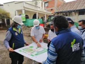 Revisión de planos de vivienda